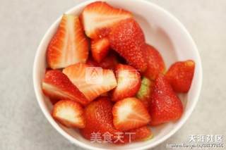 草莓香蕉塔的做法步骤：2