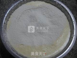 电饭锅海绵蛋糕的做法步骤：5