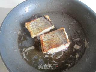 火腿鱼块佐豆泥的做法步骤：7