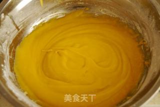 最简单的纸杯裱花蛋糕的做法步骤：5