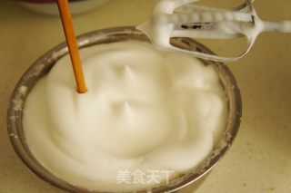 最简单的纸杯裱花蛋糕的做法步骤：6