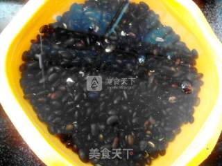 自制黑豆豆腐的做法步骤：2