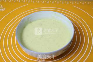 香蕉戚风蛋糕的做法步骤：6