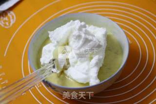 香蕉戚风蛋糕的做法步骤：8