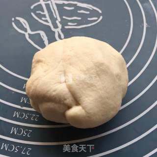 棉花糖版翻糖纸杯蛋糕的做法步骤：6