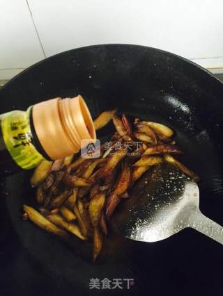 素炒茄子的做法步骤：6