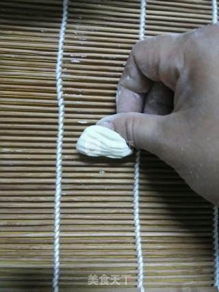 西红柿鸡蛋猫耳朵的做法步骤：4