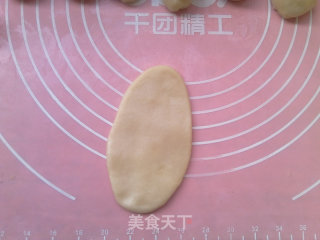 枣泥蛋黄酥的做法步骤：10