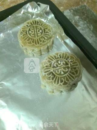 绿豆沙月饼的做法步骤：13