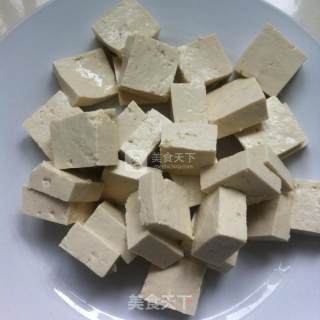 酱香麻辣豆腐的做法步骤：1