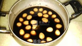 卤鹌鹑蛋的做法步骤：9
