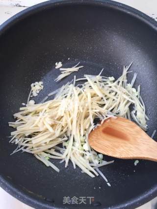 羊肉泡馍的做法步骤：4