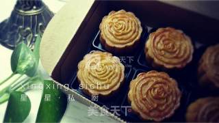 莲蓉蛋黄月饼的做法步骤：5