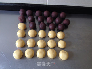 广式红豆沙月饼的做法步骤：4
