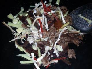 三丝牛肉的做法步骤：8