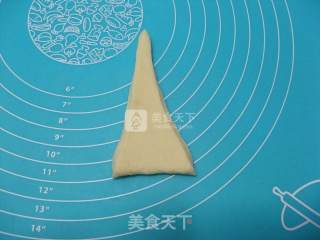 牛角小面包的做法步骤：8