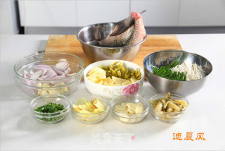 《家庭烤箱版》麻辣酸豆角烤鱼的做法步骤：1