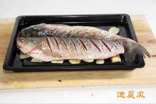 《家庭烤箱版》麻辣酸豆角烤鱼的做法步骤：5