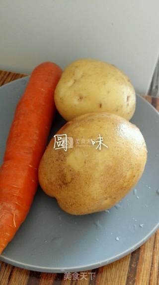 土豆泥的做法步骤：1