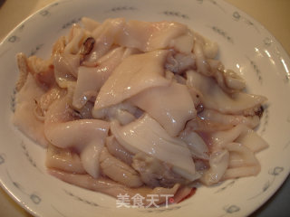 韭菜苔炒鱿鱼的做法步骤：19