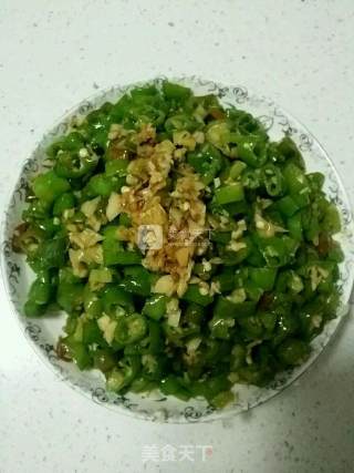 清炒线椒(西安-炒绿辣子)的做法步骤：3