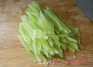 豉油龙俐鱼的做法步骤：5