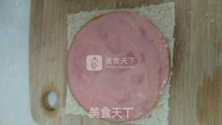火腿西多士的做法步骤：4