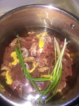 牛肉干的做法步骤：1