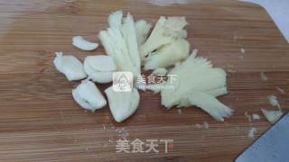 五香卤肉的做法步骤：3