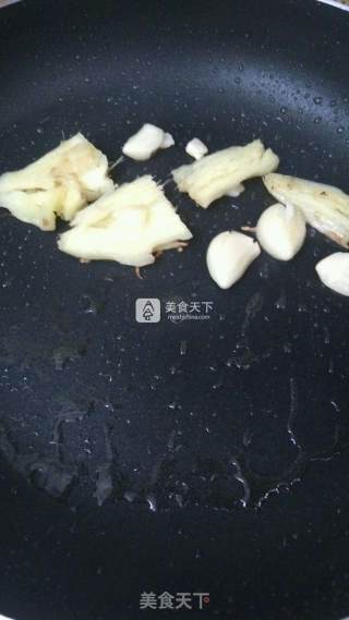 五香卤肉的做法步骤：4