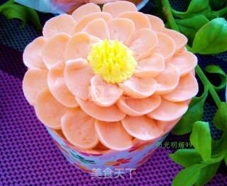 百花怒放海绵纸杯蛋糕的做法步骤：31
