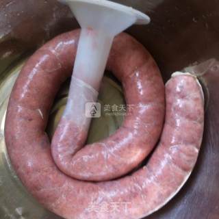 自制蒜香烤肠的做法步骤：7