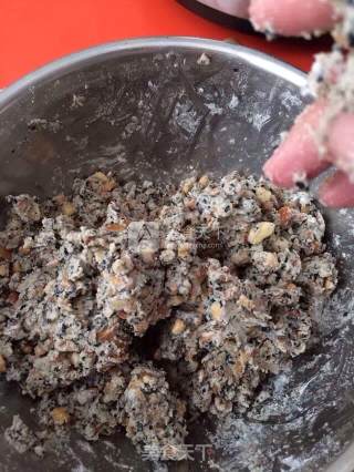 自制五仁月饼的做法步骤：7