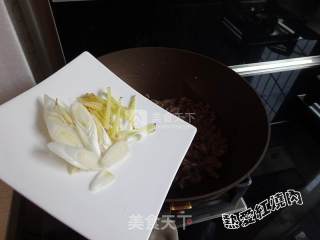 圆白菜炒粉丝的做法步骤：6