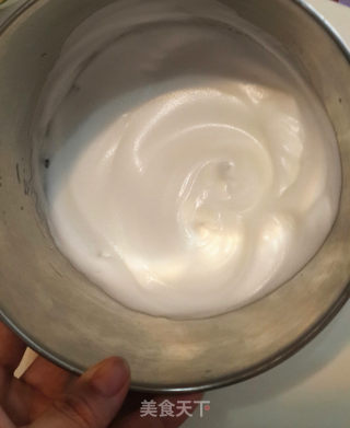 意式奶油霜裱花纸杯蛋糕的做法步骤：11