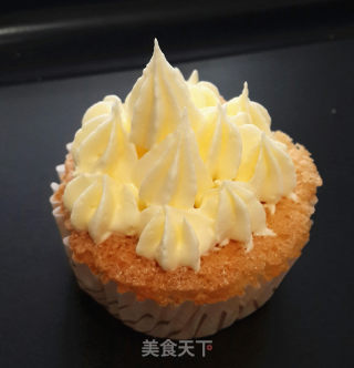 意式奶油霜裱花纸杯蛋糕的做法步骤：17