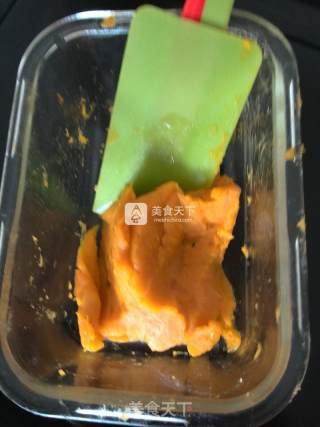 南瓜茸面包的做法步骤：4