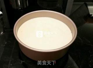 婚礼蛋糕--欧式婚纱的做法步骤：1