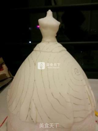 婚礼蛋糕--欧式婚纱的做法步骤：10