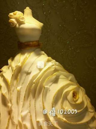 婚礼蛋糕--欧式婚纱的做法步骤：18