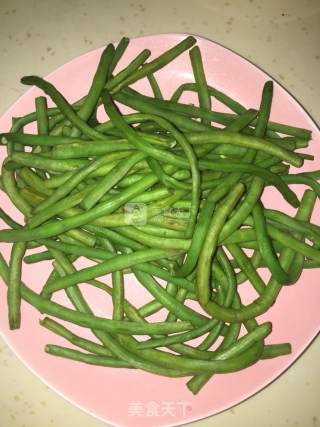 豇豆条的做法步骤：3
