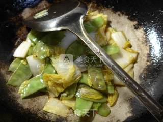 扁豆炒白菜的做法步骤：9