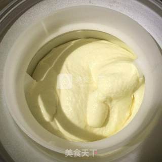 无蛋版的柠檬酸奶冰激凌的做法步骤：4