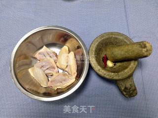 私房烤翅的做法步骤：1