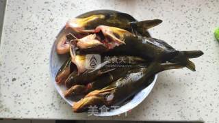 昂刺鱼，钢针鱼，黄蜂鱼!美食自己做。私家吃法.的做法步骤：1