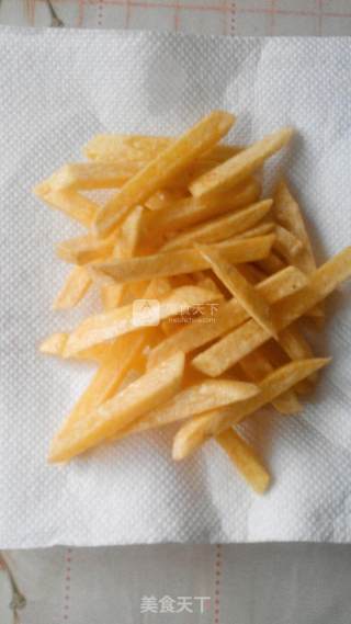 炸薯条的做法步骤：4