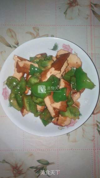 辣椒炒豆干的做法步骤：3