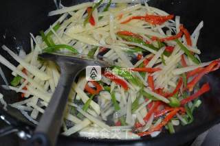 酸辣土豆丝的做法步骤：6