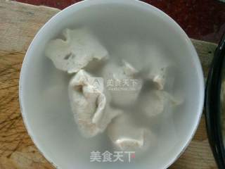 水面筋塞肉的做法步骤：7