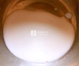幸福纸杯奶油蛋糕的做法步骤：2